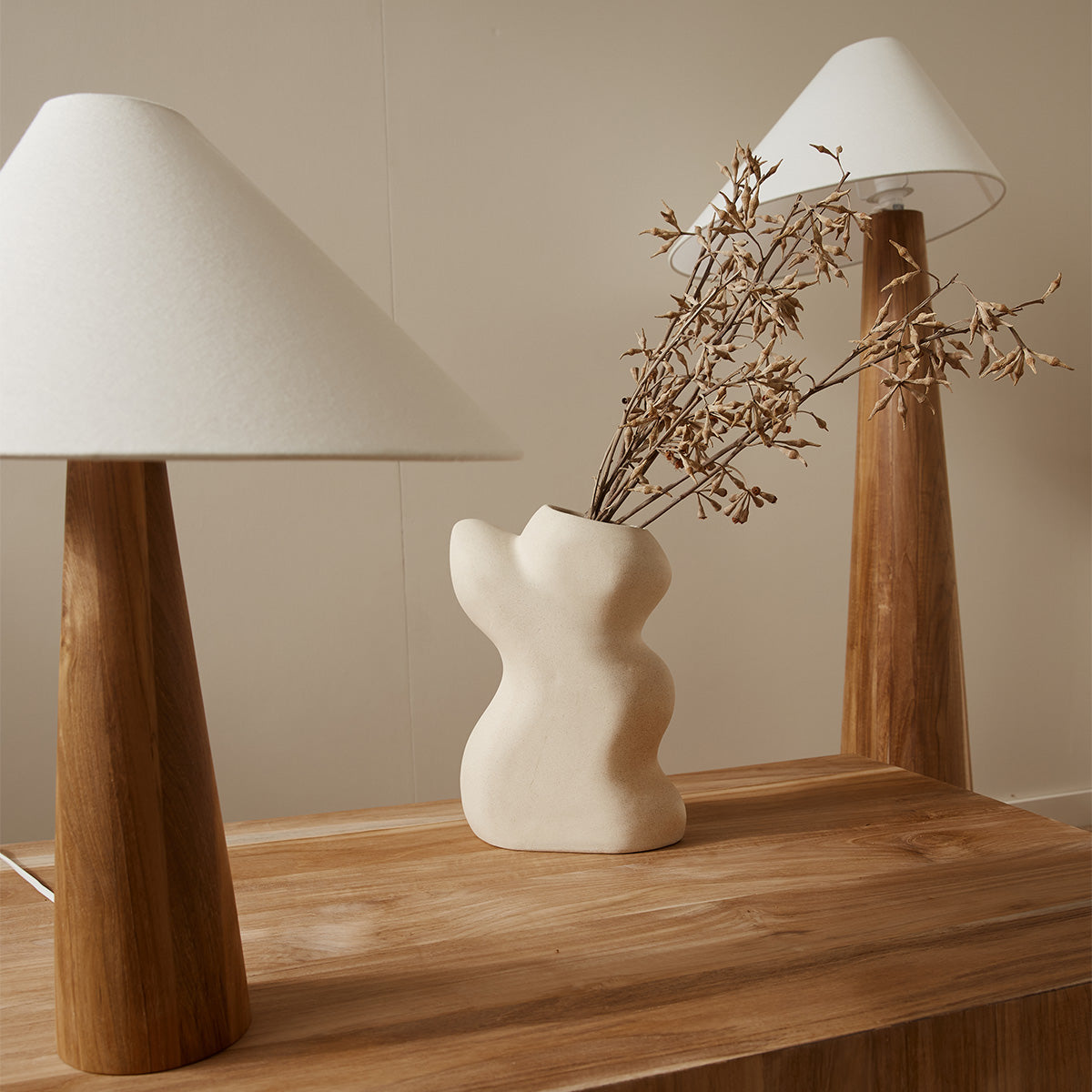 Alvin Table Lamp