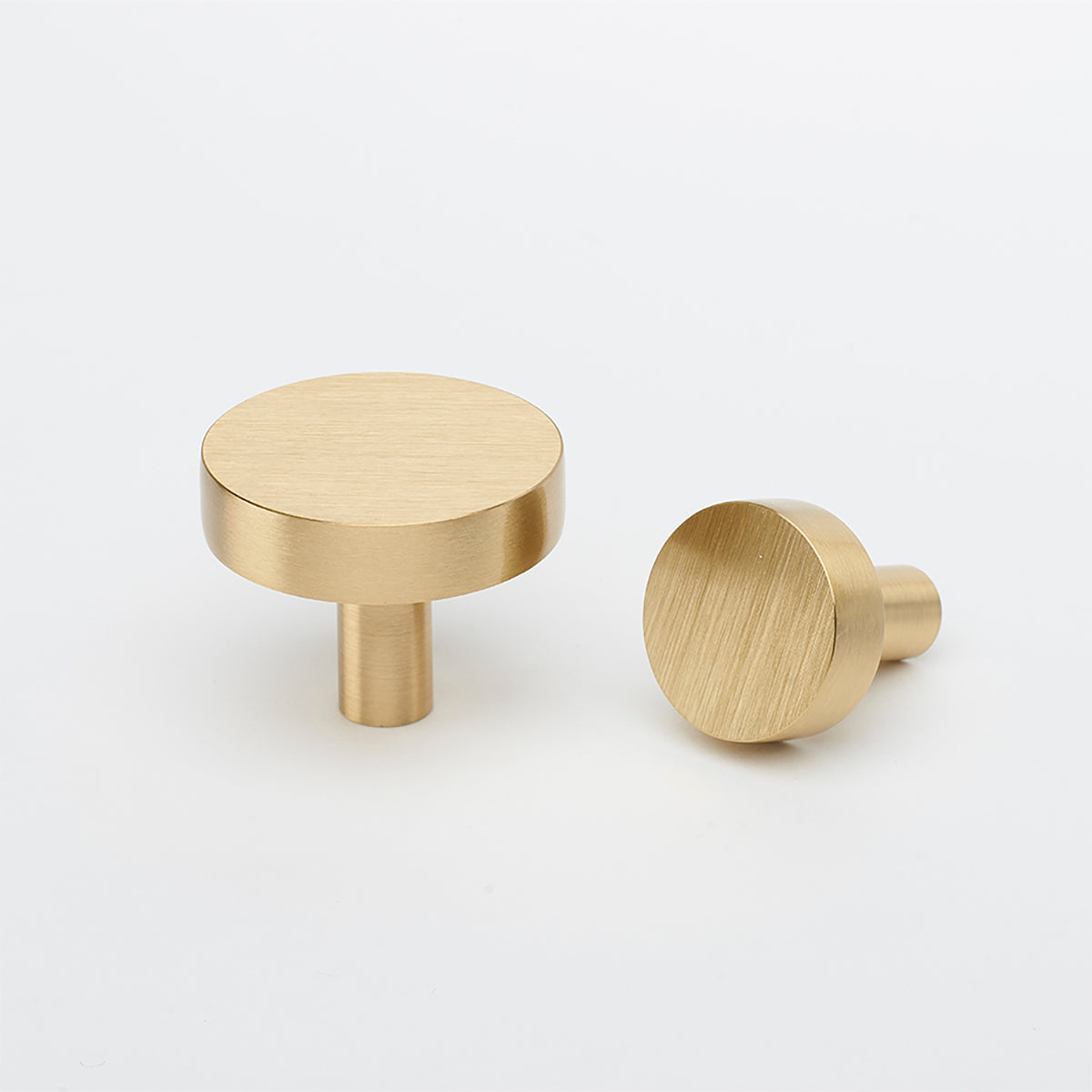 Ascot Knob