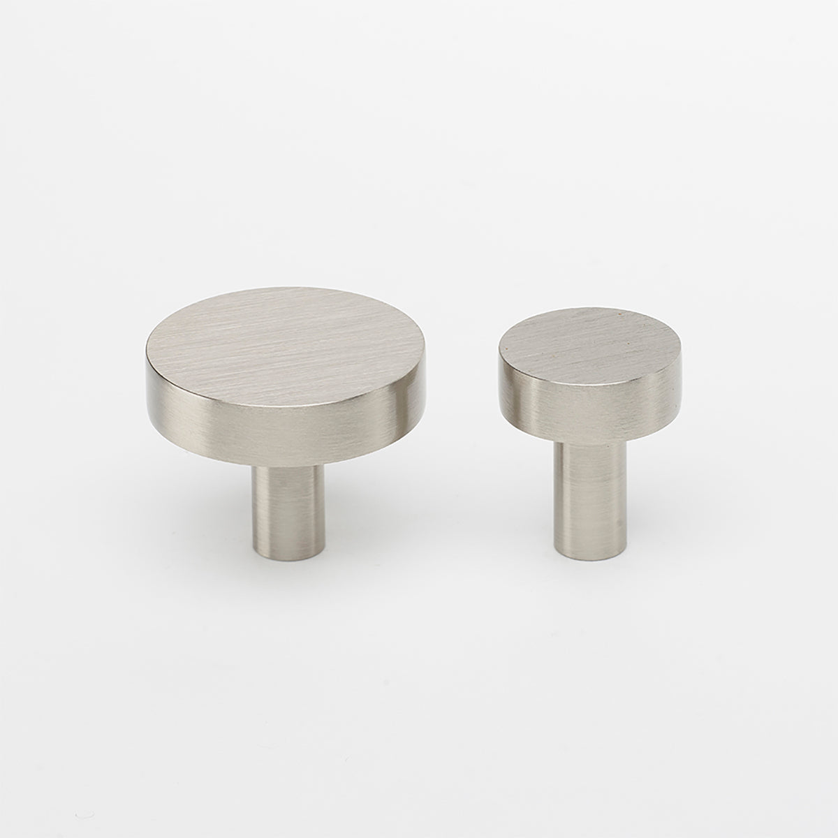 Ascot Knob