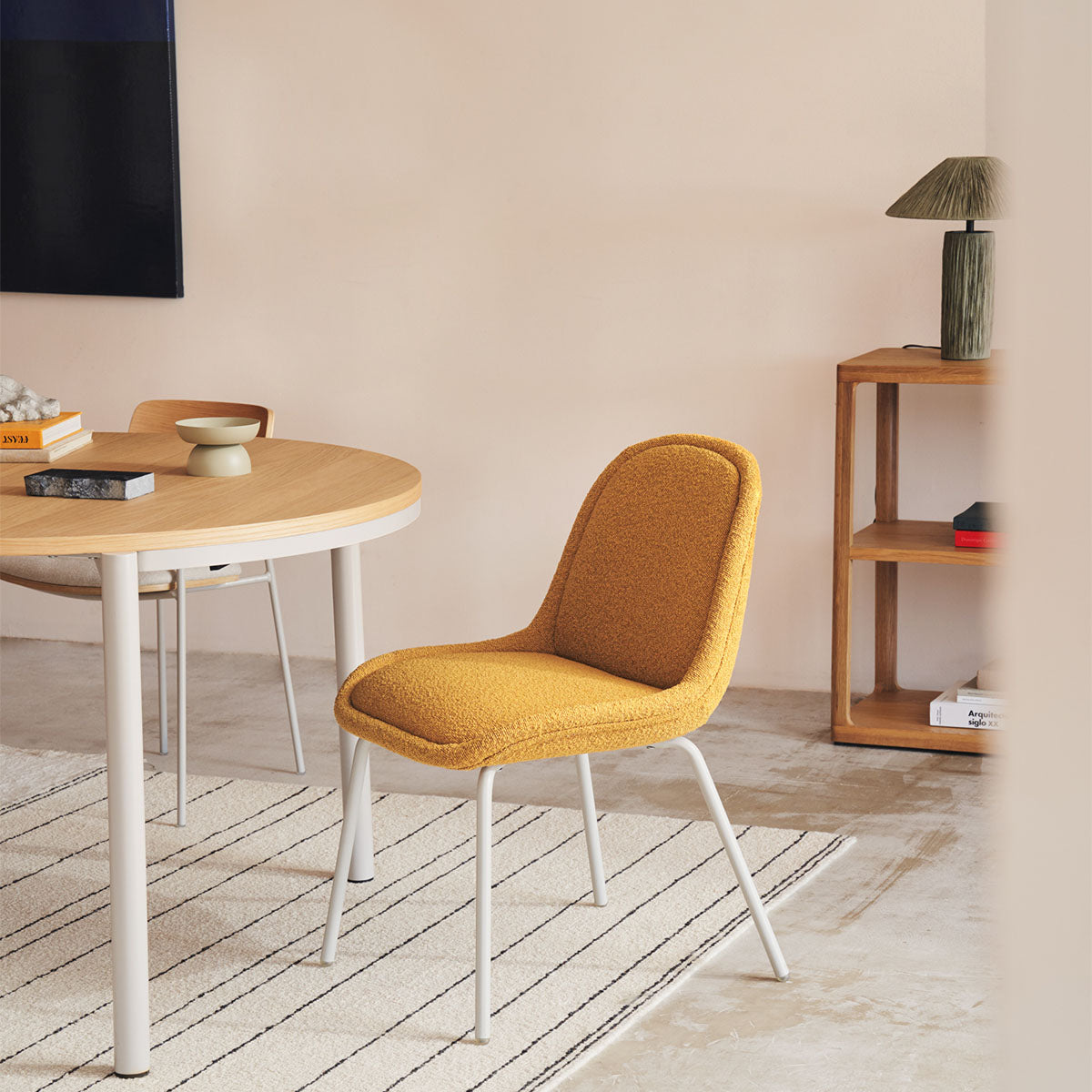 Aimin Chair