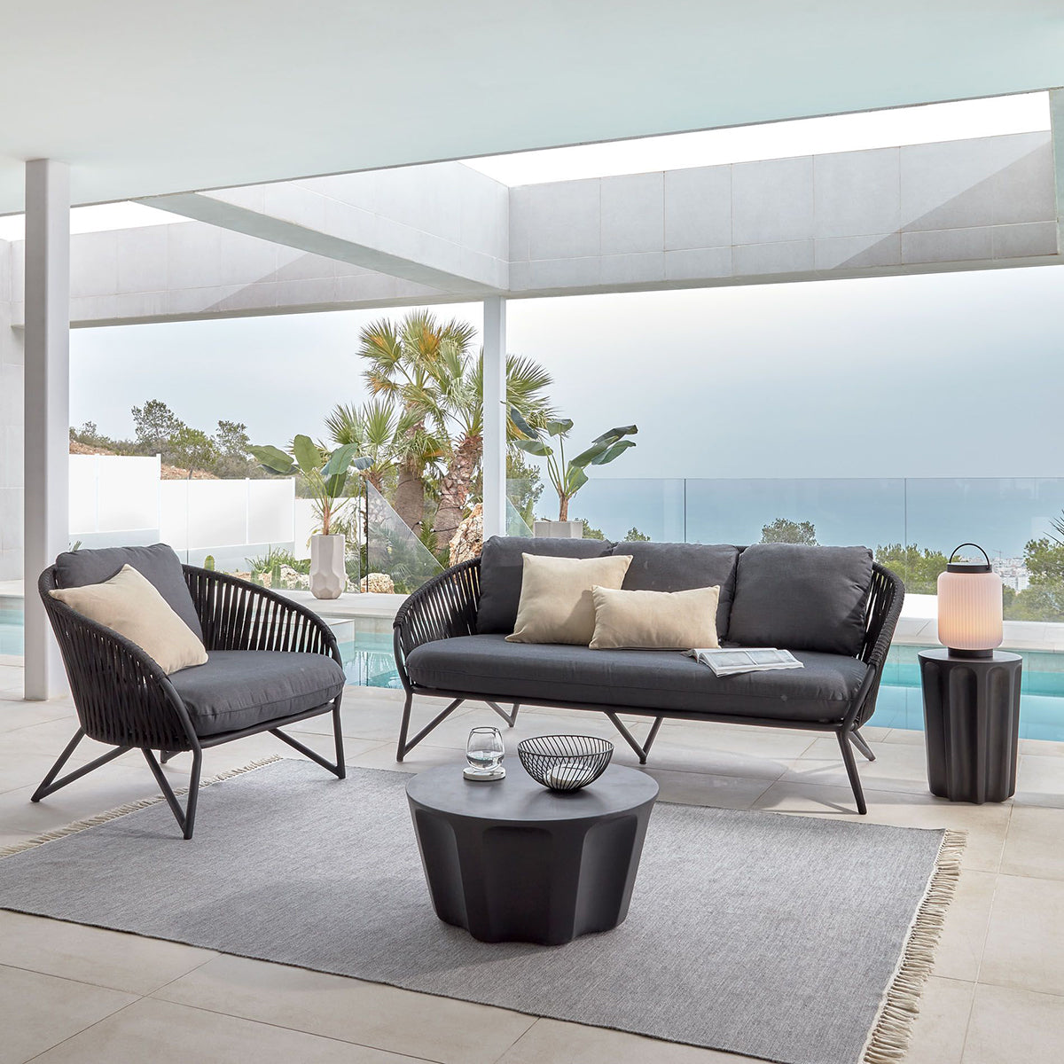 Branzie Outdoor Arm Chair