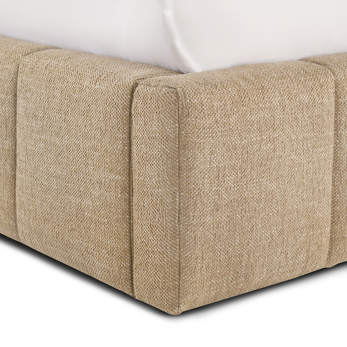 Allocco Queen Bed