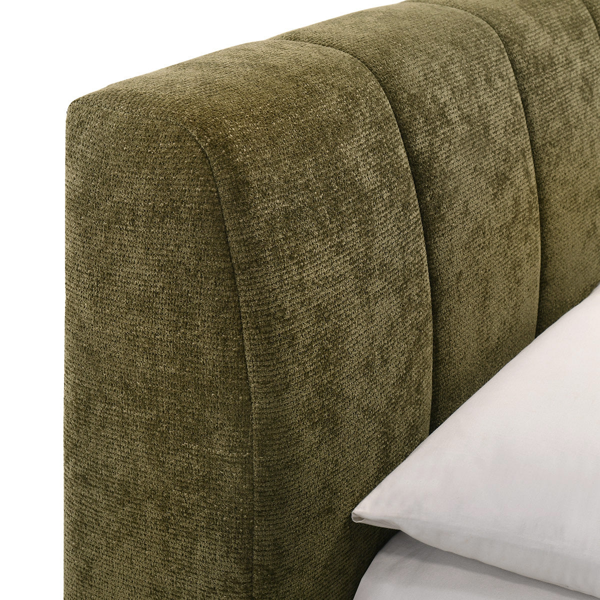 Allocco Queen Bed