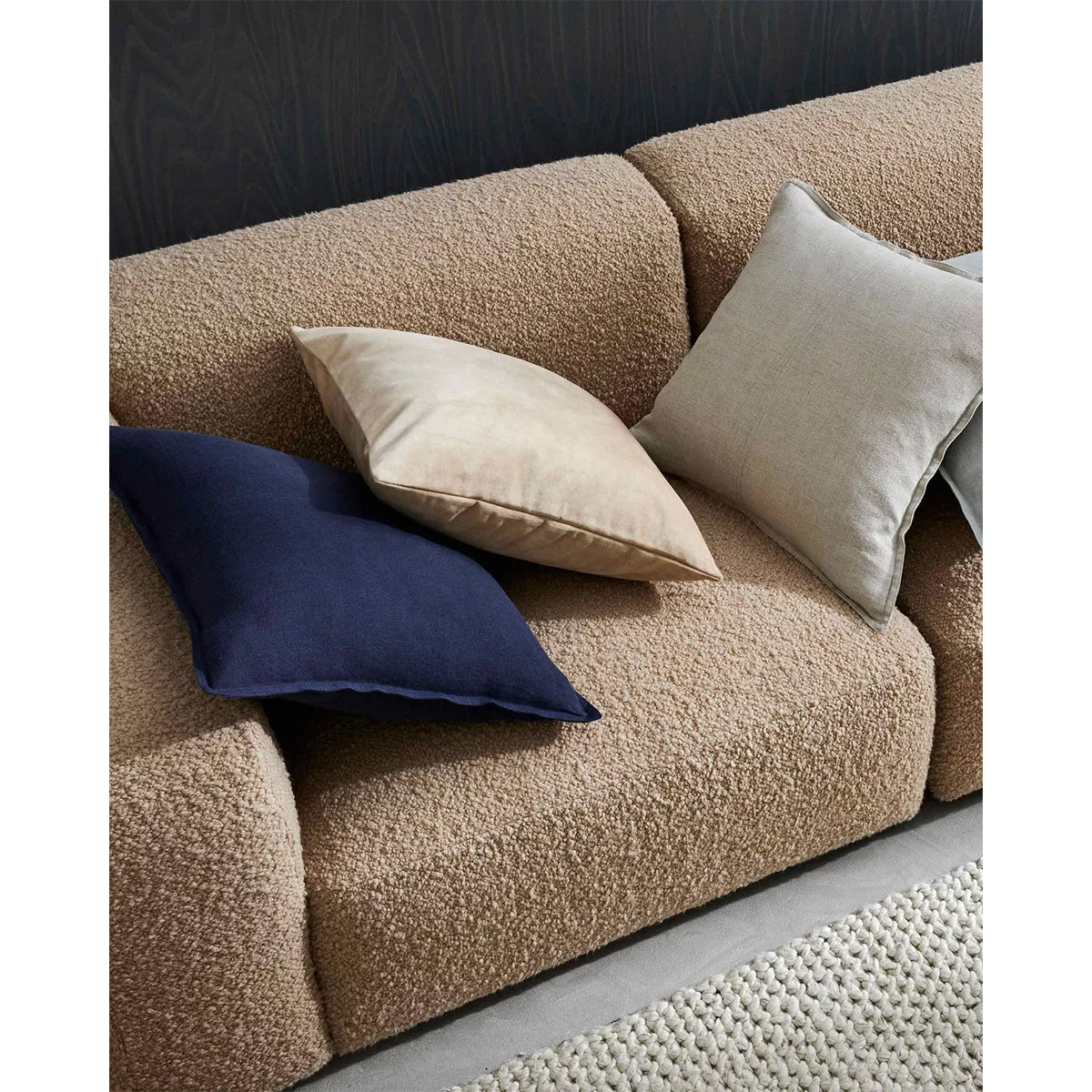 Ava Cushion