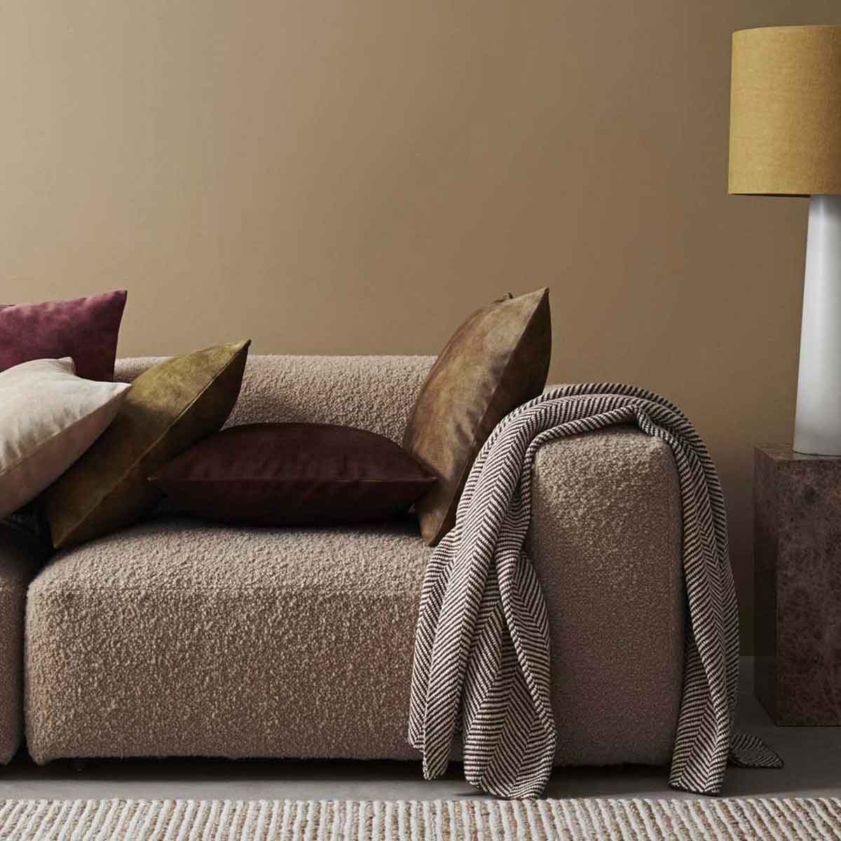 Ava Cushion
