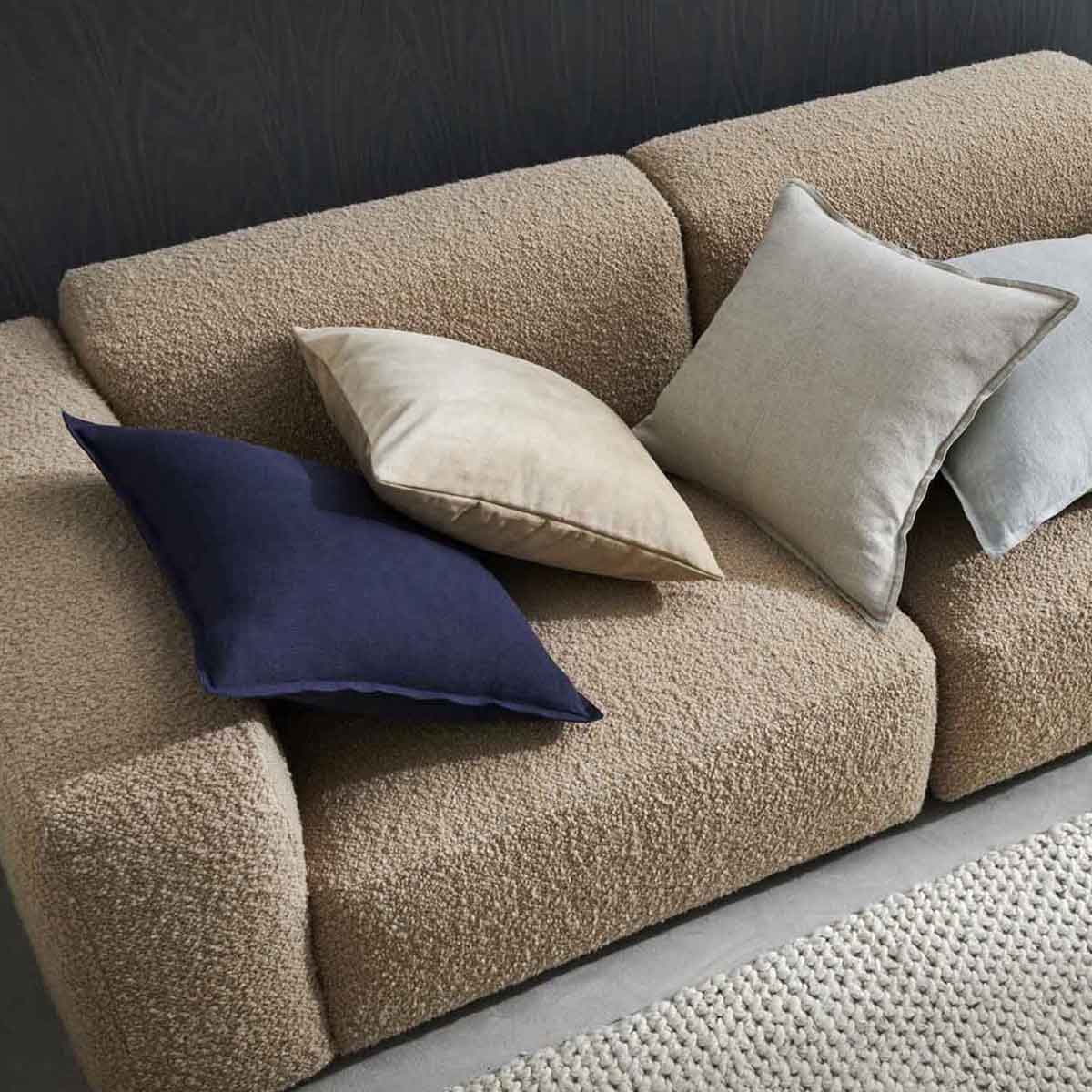 Ava Cushion