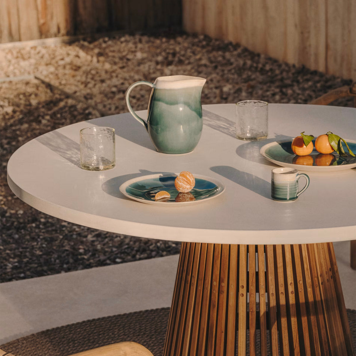 Alcaufar Outdoor Round Table