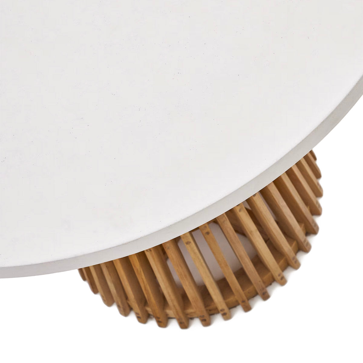 Alcaufar Outdoor Round Table