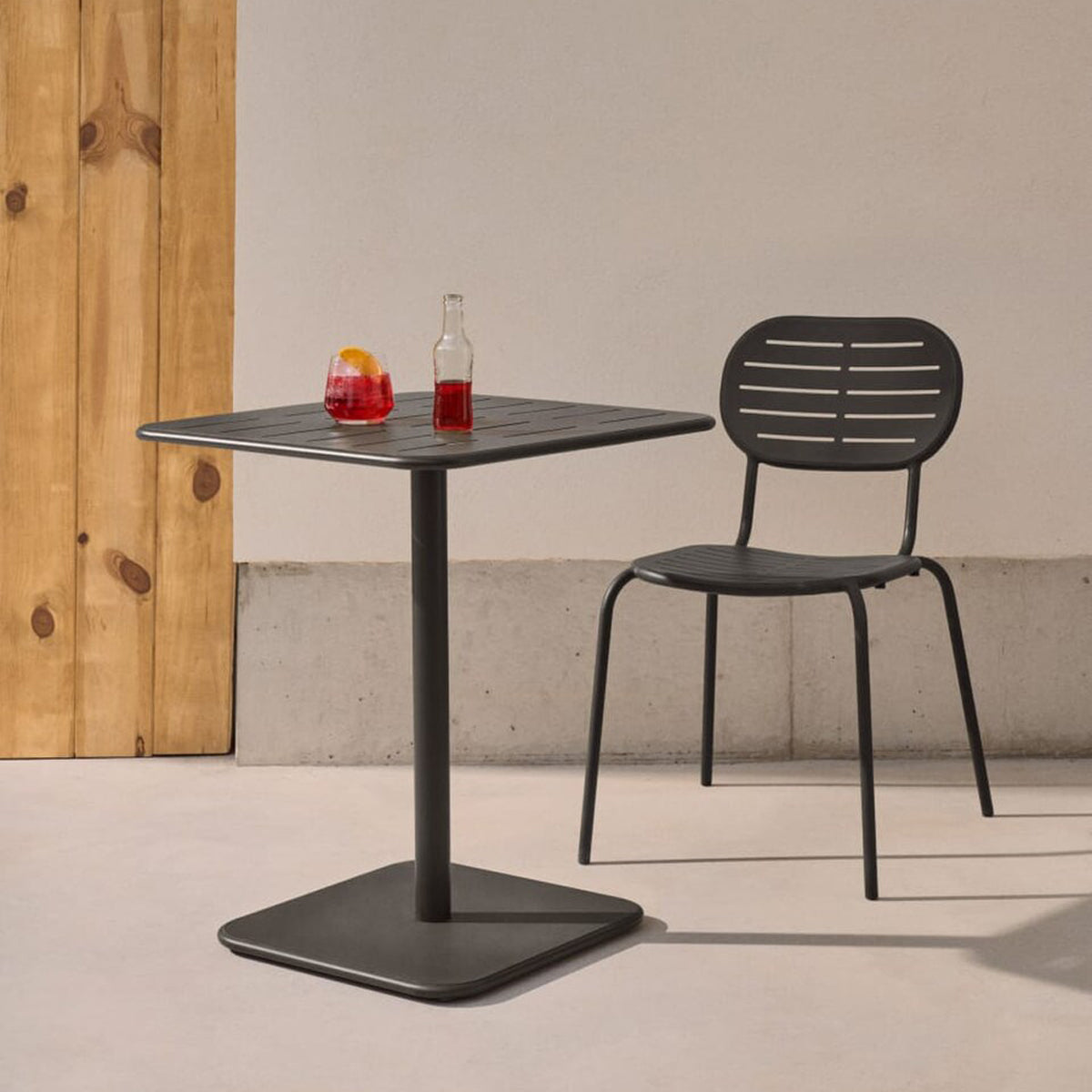 Brai Outdoor Dining Table (70cm)