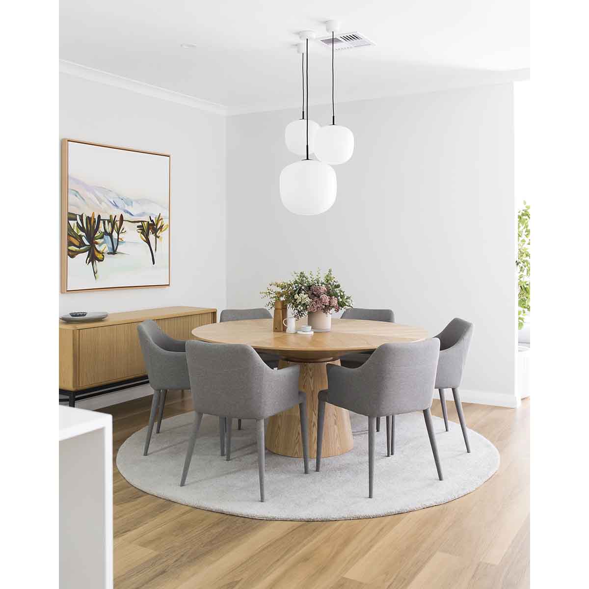 Classique Round Dining Table (120cm)
