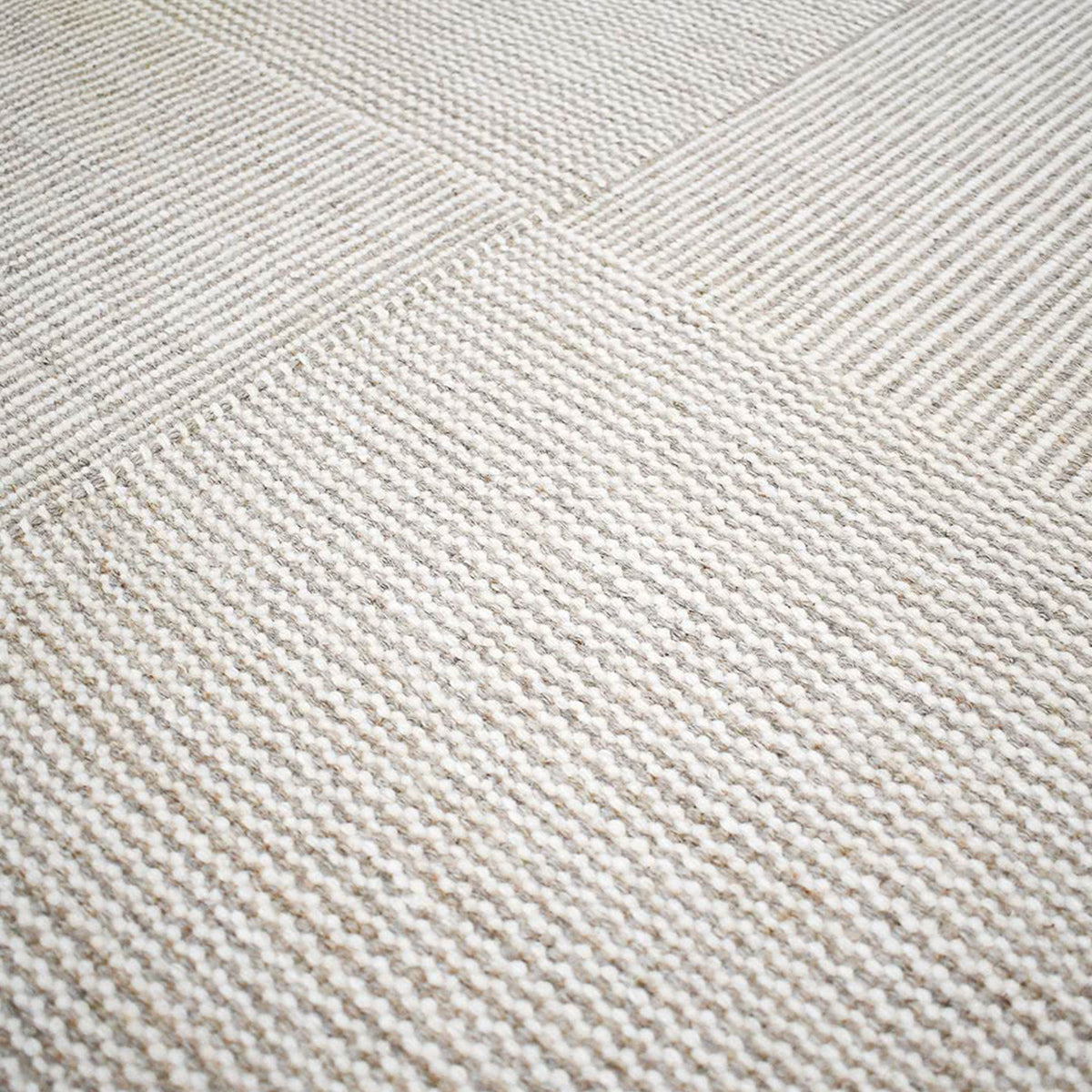 Braid Box Rug (Natural)