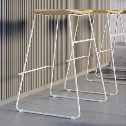 Aero Bar Stool