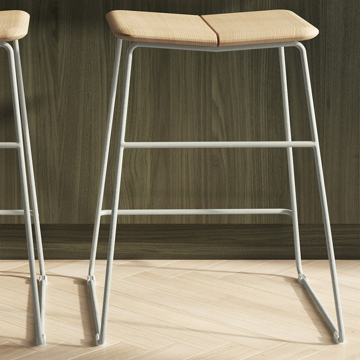 Aero Bar Stool