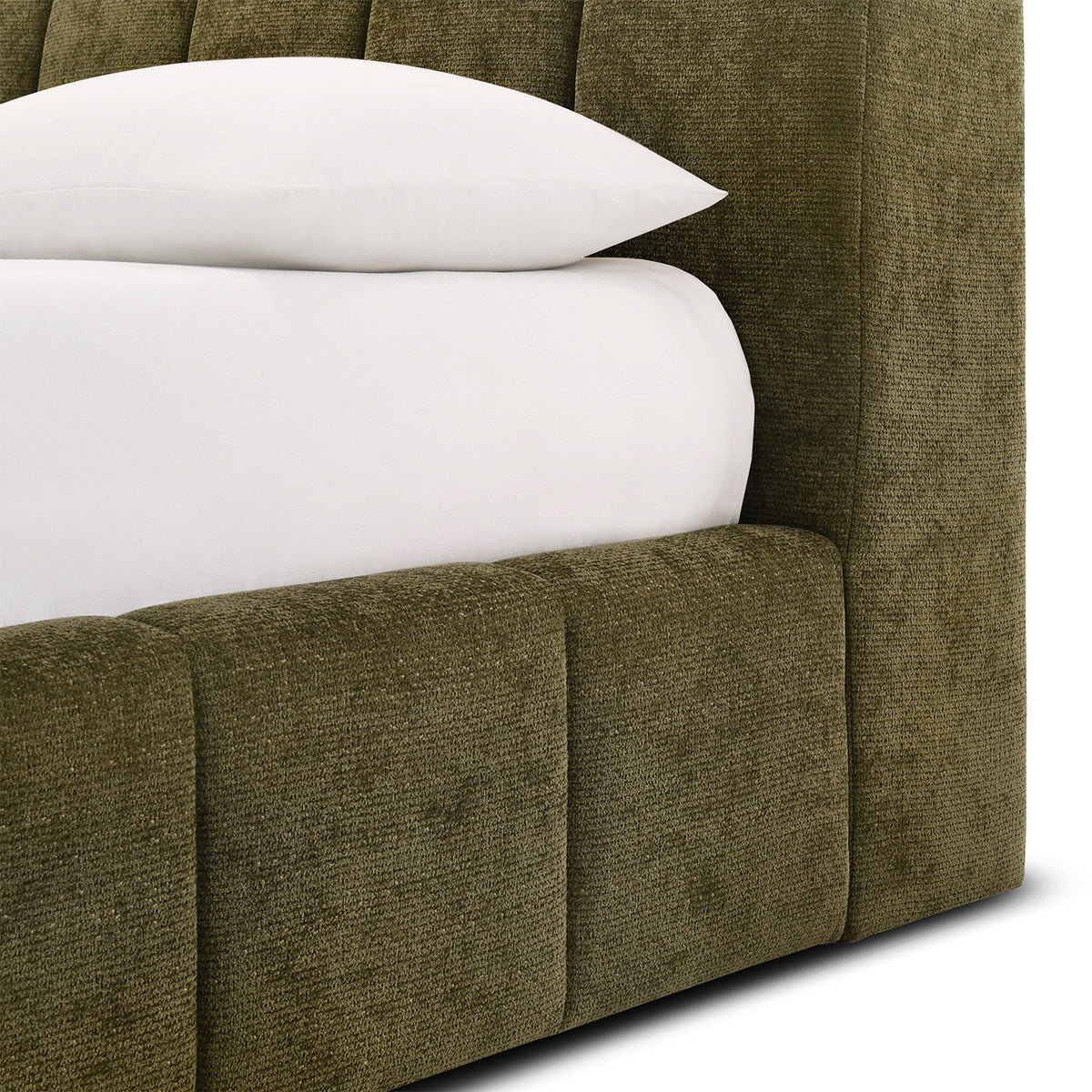 Allocco Queen Bed