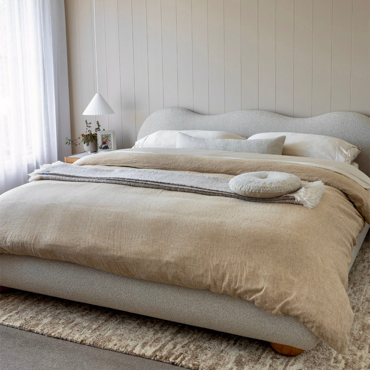 Amalfi Queen Bed