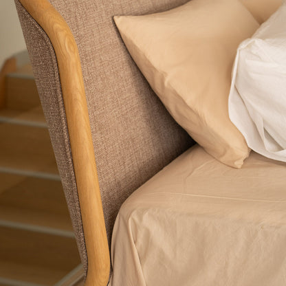 Brooks Bed