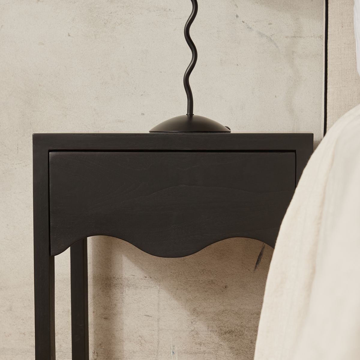 Audrey Bedside Table