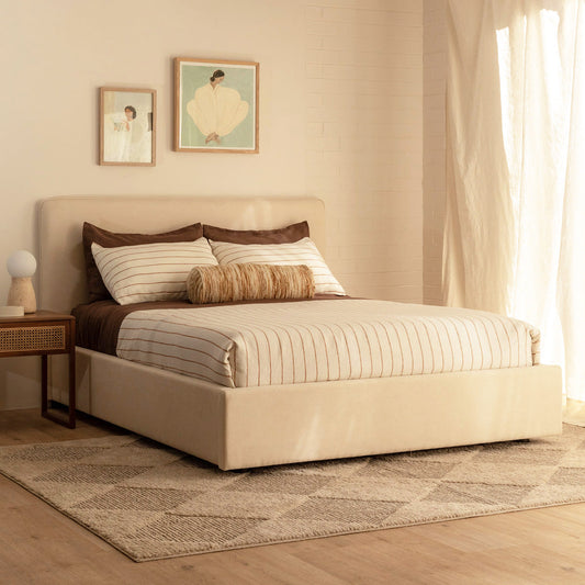 Dane Fabric Queen Bed