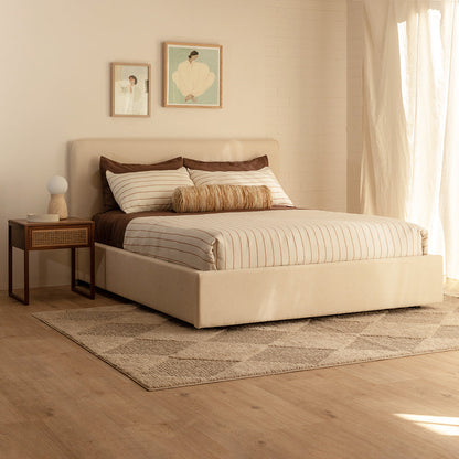 Dane King Bed