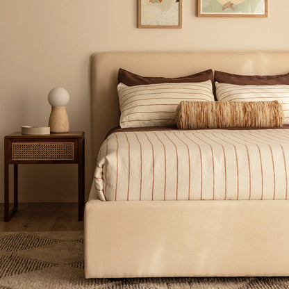 Dane Fabric Queen Bed
