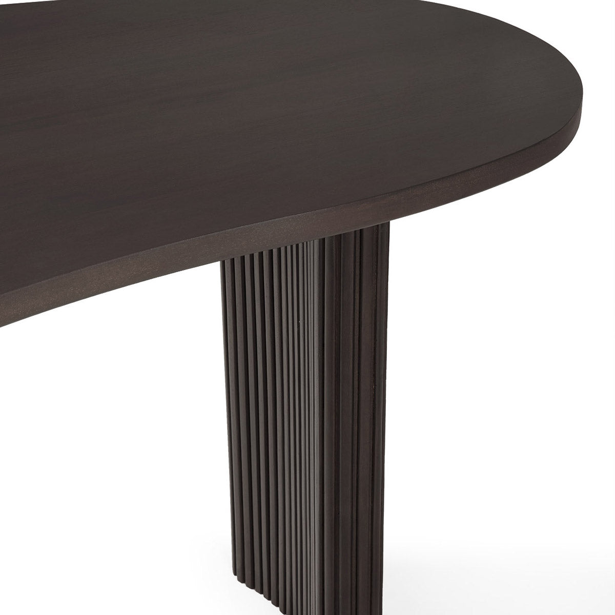 Boomerang Desk