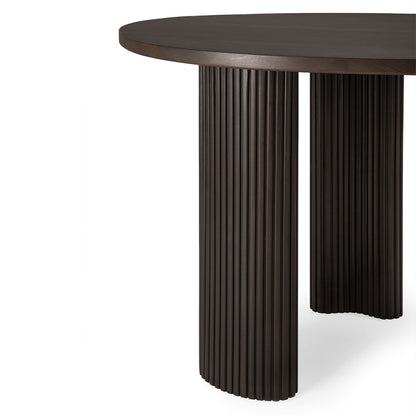 Boomerang Desk