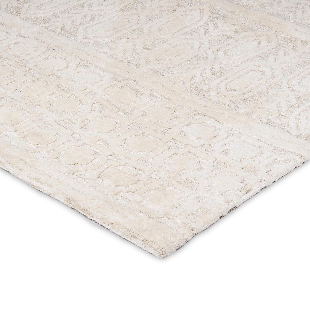 Delphine Tribal Transitional Rug